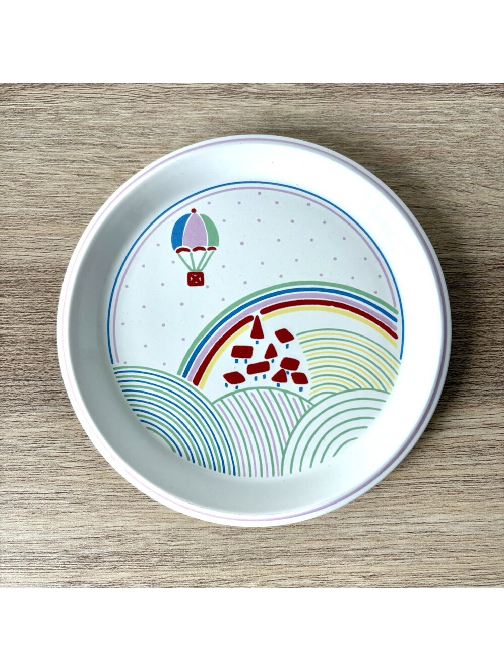 Mikasa Up and Away Childs Stoneware Plate